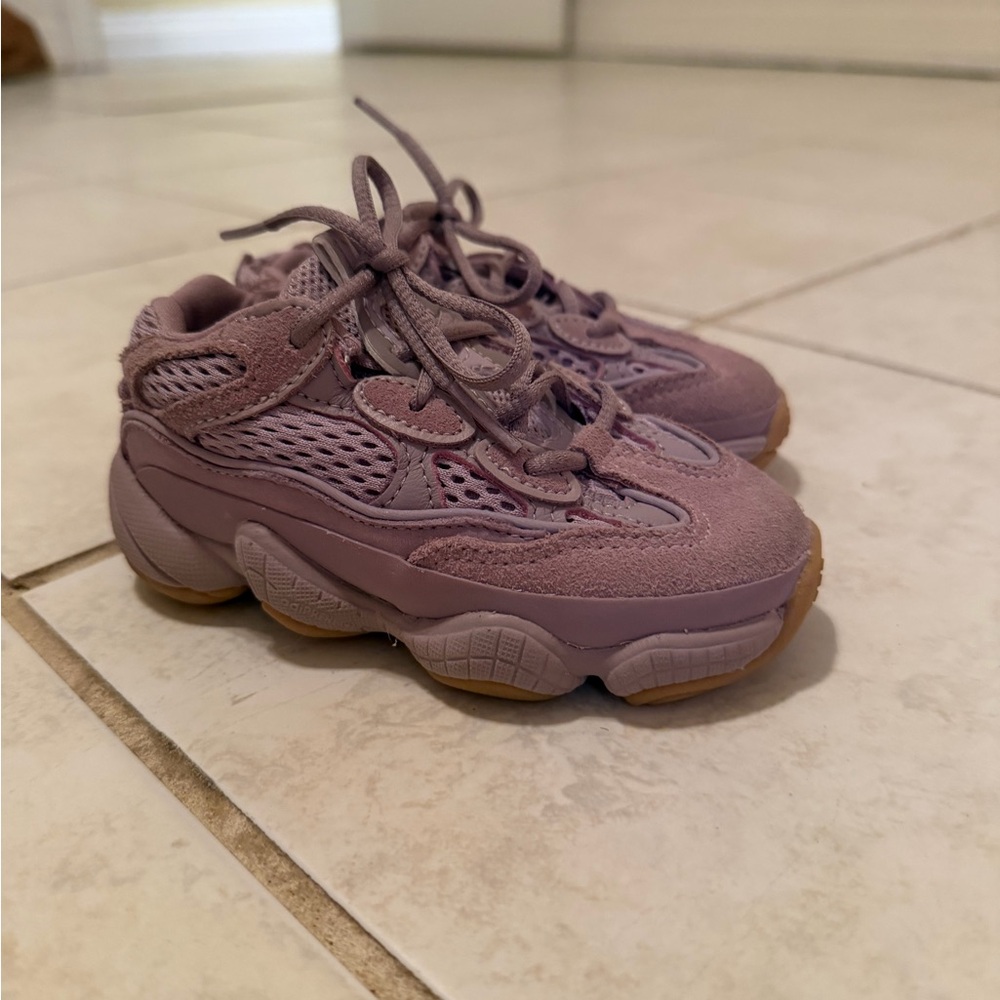 Yeezy Kids Sneakers in Lavender
